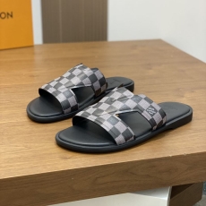 Louis Vuitton Slippers